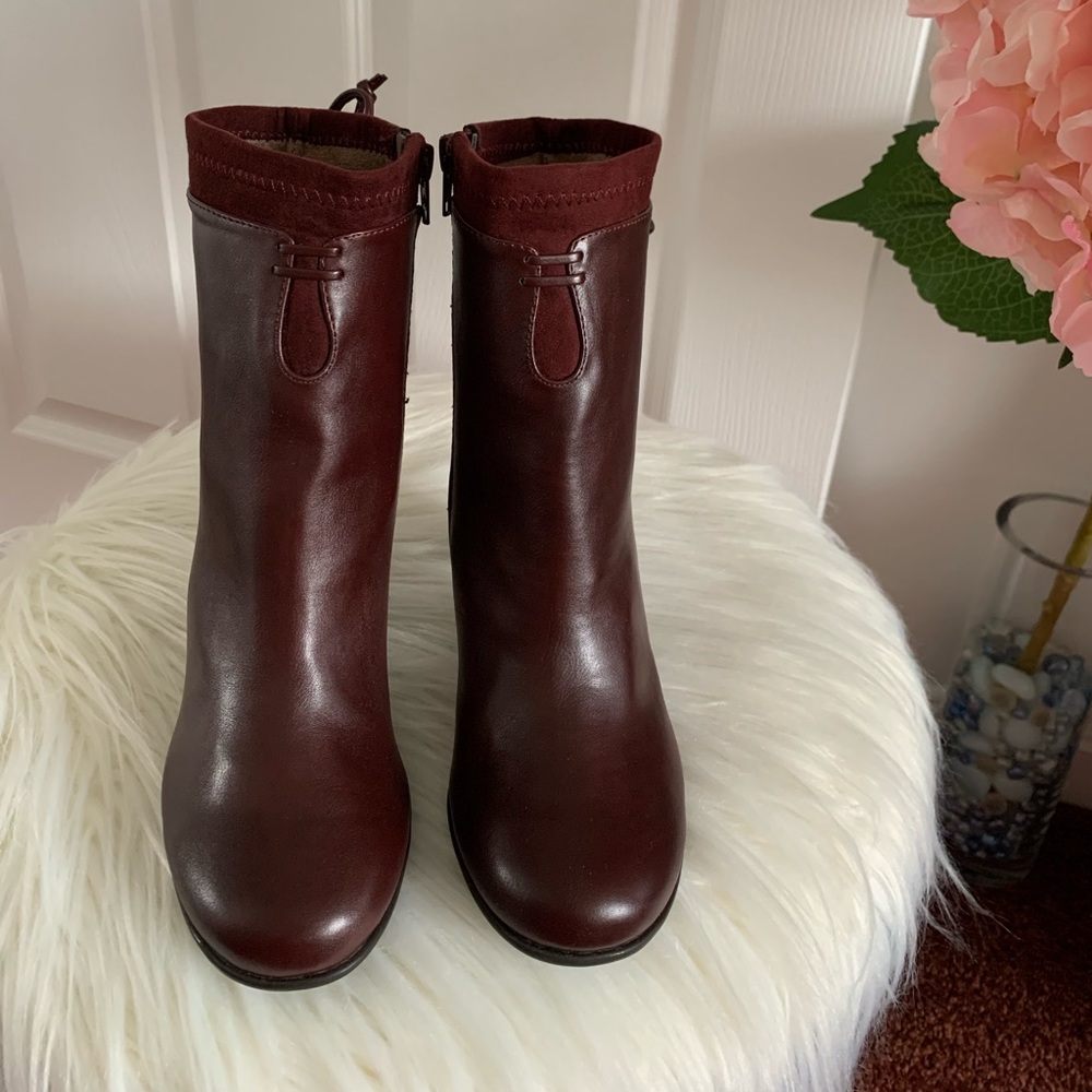WOMEN ANKLE BOOTIES